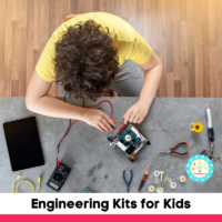 These engineering kits are the best kids engineering kids you can buy! Get one for a kid engineer in your life.