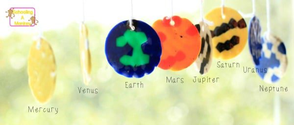 Love planet crafts? This solar system mobile transforms melted pony beads into the solar system. This will be a favorite solar system projects for kids!