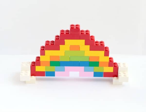 Inspired by LEGO Creations by Sara Dees, this LEGO rainbow can be made using bricks you already own! It's harder than you think!