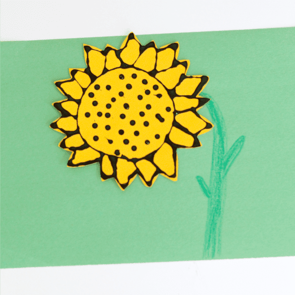 Sunflower lovers will love this super simple black glue sunflower craft. It's the perfect classroom-friendly craft for early fall!