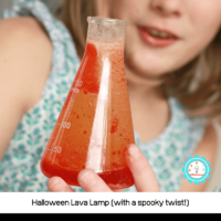 We've put a spooky twist on the classic lava lamp experiment by adding spider legs to the mix to make a dancing spider science experiment. Kids will love this Halloween lava lamp!