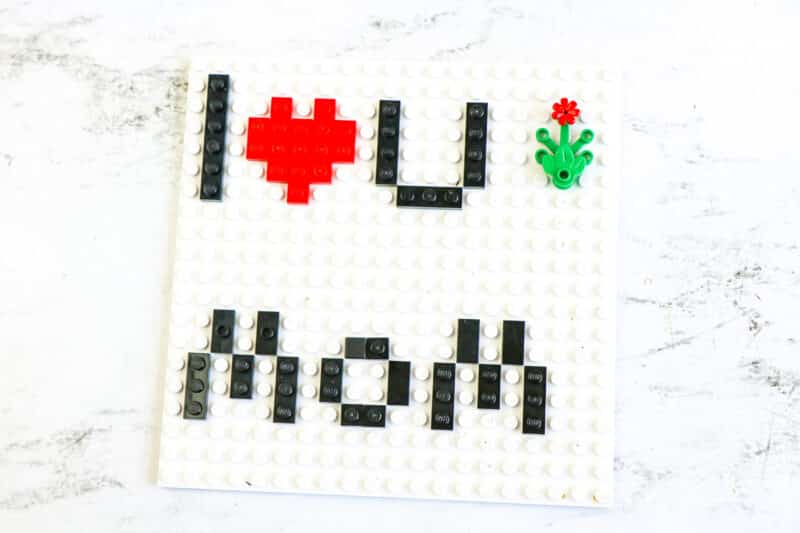LEGO Mothers Day Card Process 11