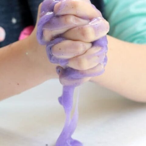 How to Make Slime with Baking Soda