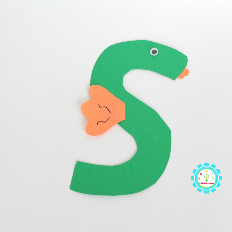 s is for seahorse animal craft