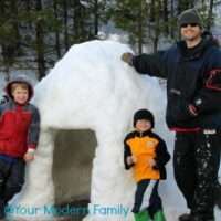 Image for How to build an igloo (directions & pictures) Check out the hack!