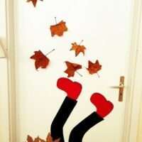 Image for Hide in the leaves!