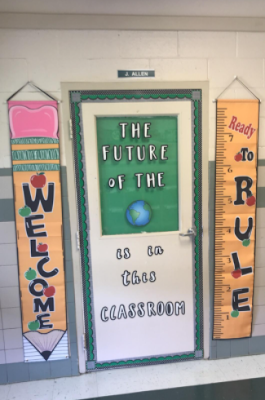 pencil theme welcome classroom banner vertical 2