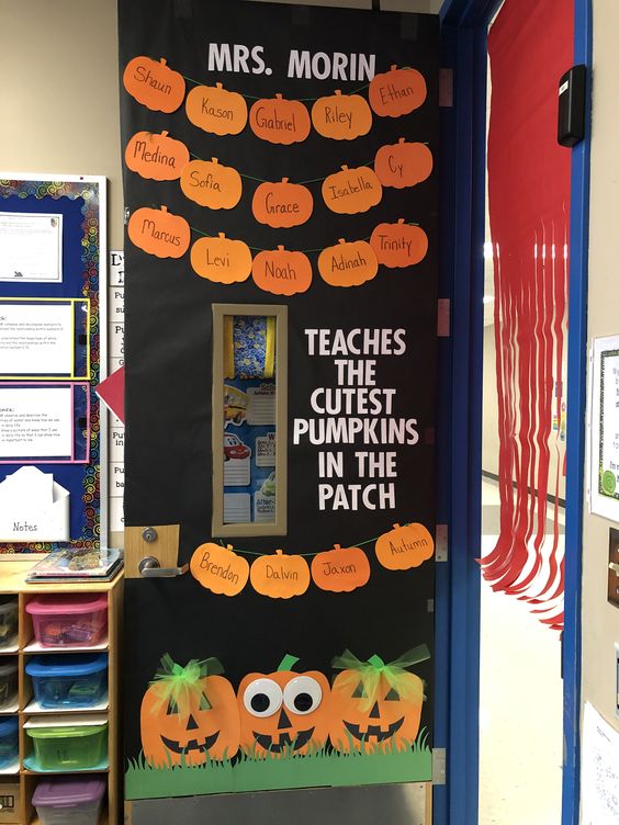 fall pumpkin classroom door design