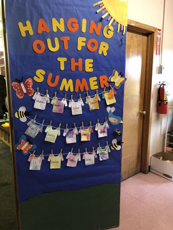 clothesline summer classroom door 1